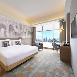 V Room